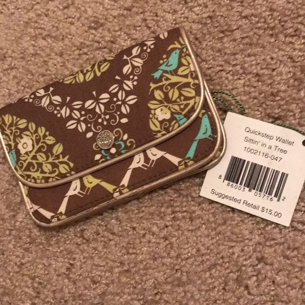 SOLD: NWT VERA BRADLEY Wallet/Purse